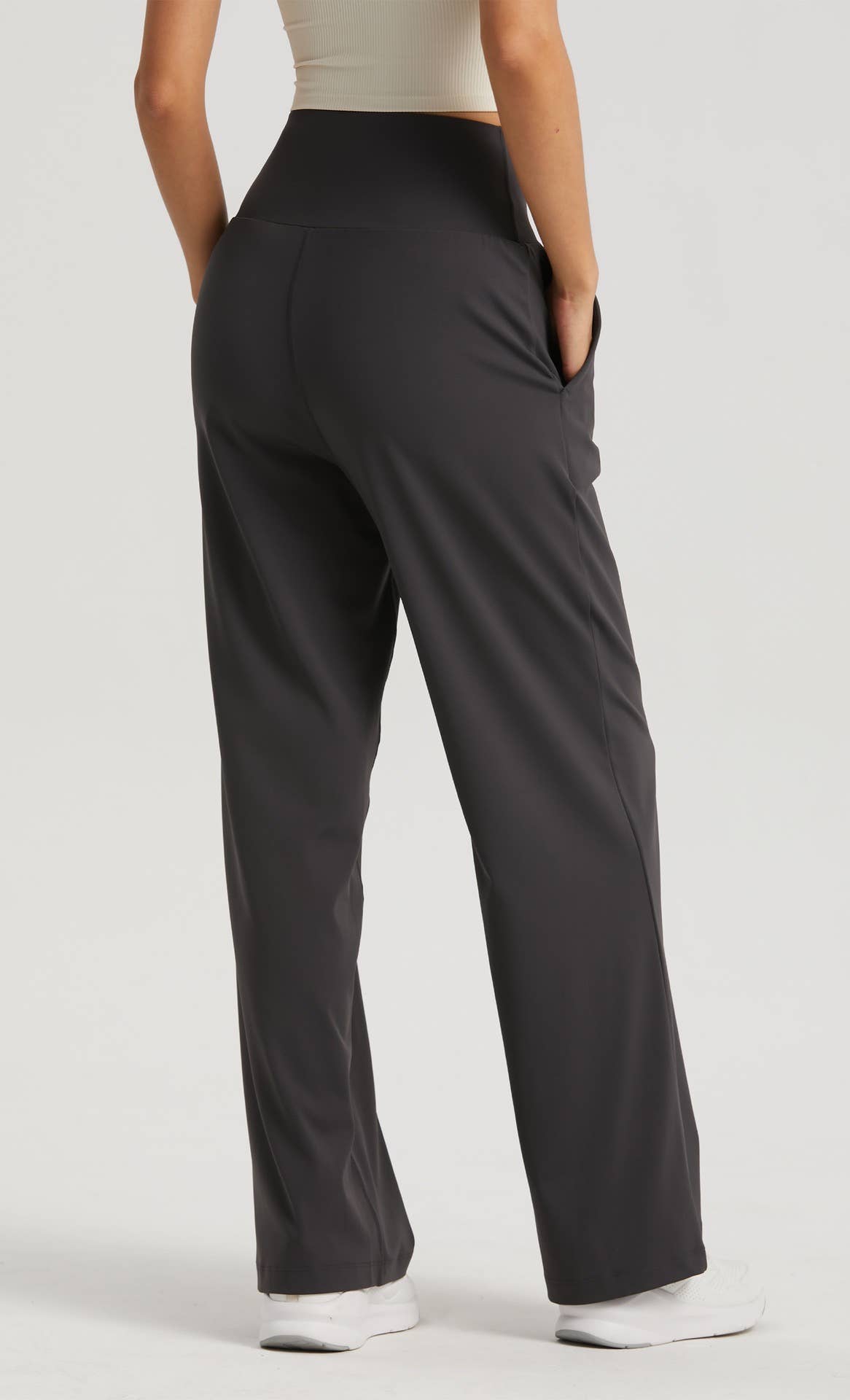 REVERIE - Kali Classic Wide-leg Yoga Pants