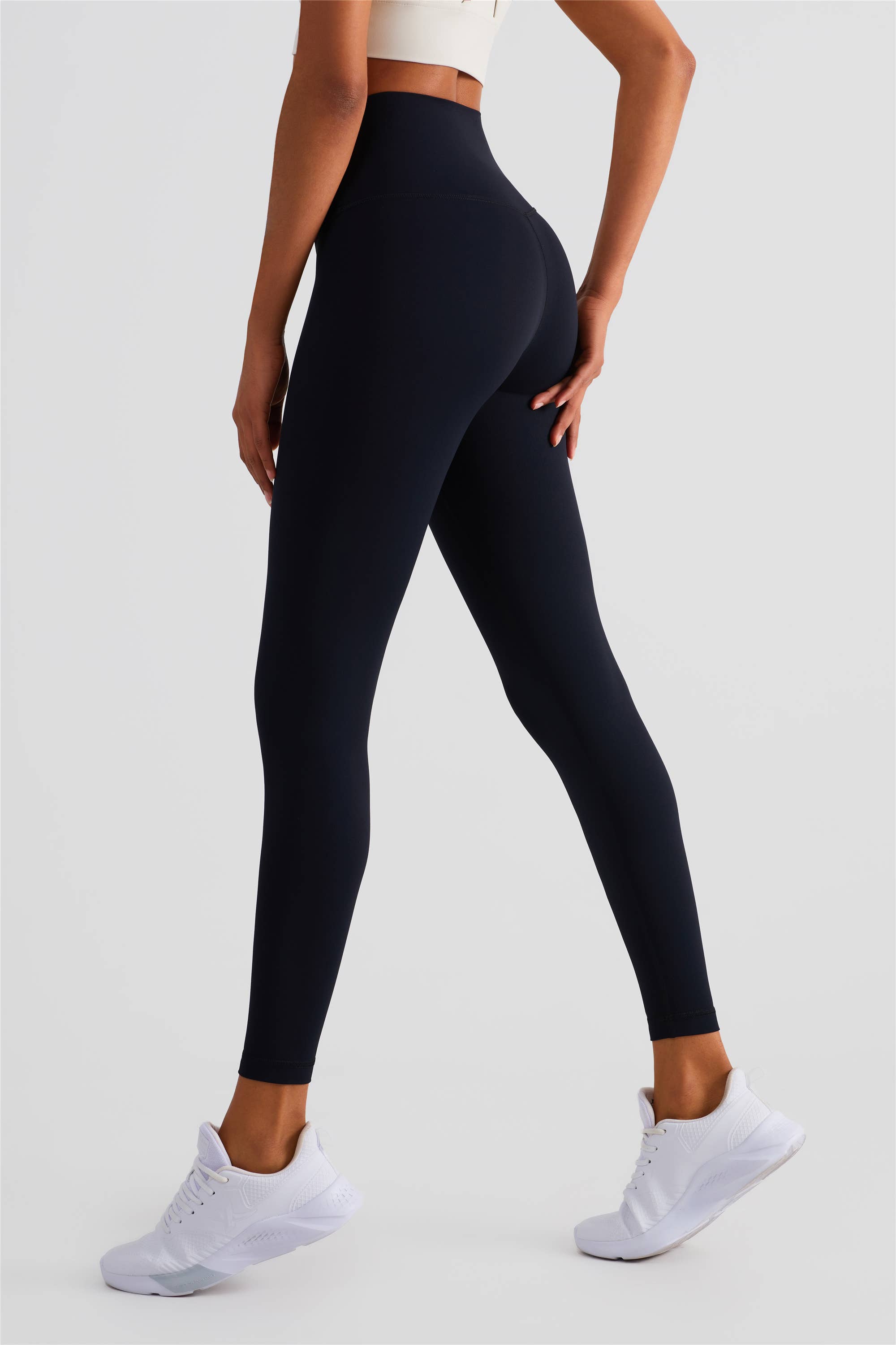 REVERIE - Naomi Cross Over High Waist Leggings